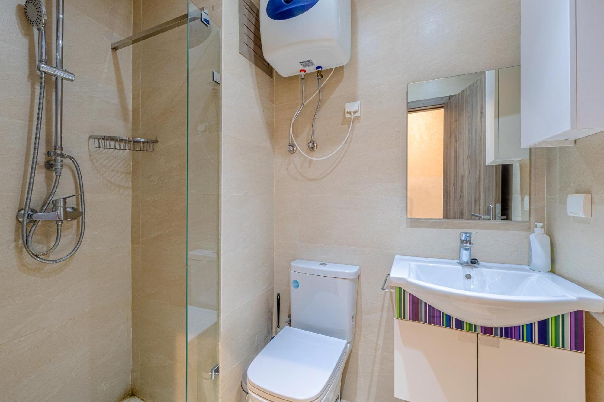 Apartment Brand New And Stylish Location *